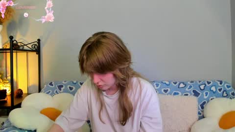 Snapshot of evastevs chatting on 02.23.25 Eva online show from 02.23.25