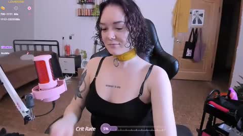 Snapshot of evathority chatting on 03.08.25 online show from 03.08.25