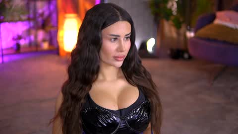 Snapshot of evazane chatting on 12.15.24 Eva online show from 12.15.24