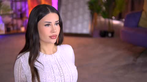 Snapshot of evazane chatting on 01.06.25 Eva online show from 01.06.25