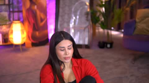 Snapshot of evazane chatting on 01.10.25 Eva online show from 01.10.25