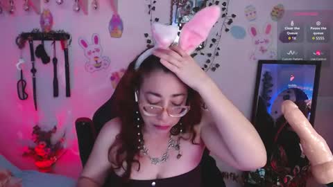 Eve Blue  friends. IG eve blue77 TW EveBlue 1 OF eveblue7 online show from 03.31.26