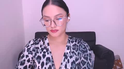 Eve Rox18 online show from 02.04.25