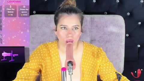 Snapshot of evelin_belen1 chatting on 04.13.26 evelin belen1 online show from 04.13.26