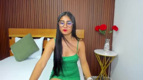 BELLA online show from 12.11.24