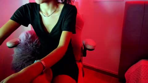 Evelin online show from 11.30.25