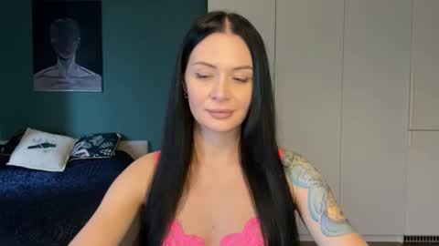 your Love online show from 10.10.25