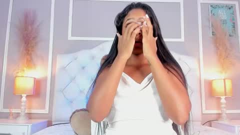 evelyn ebony online show from 12.29.24