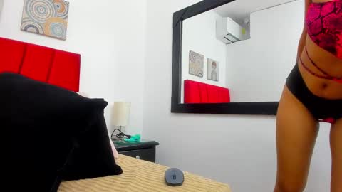 evelyn_morgan1 online show from 02.08.25