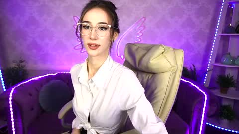 evelyn rush1 online show from 02.07.25