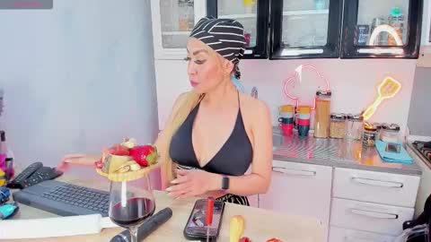 EvelynaGrey online show from 03.15.26