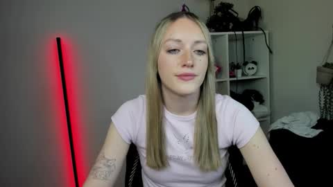 evelynblond online show from 04.13.26