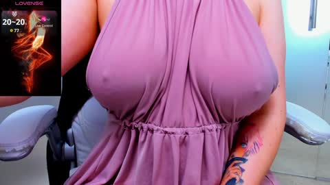 evelyne_rose online show from 01.18.25