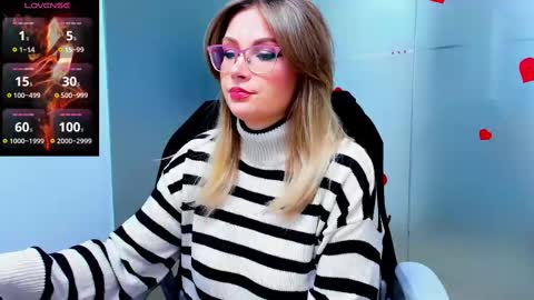 evelyne_rose online show from 02.15.25