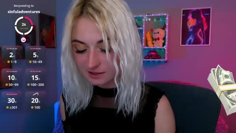 evelynlovelyy online show from 04.10.26