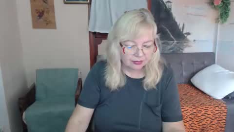 BarbaraBlondy online show from 11.11.25