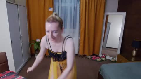 evelynreagan online show from 06.27.26