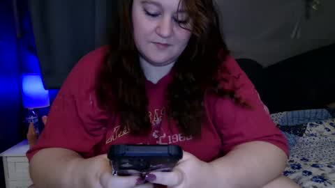 Snapshot of evelynvanderbilt chatting on 11.25.25 Evelyn Vanderbilt online show from 11.25.25