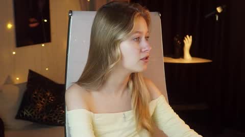 Snapshot of evemundie chatting on 06.08.26 Eve online show from 06.08.26