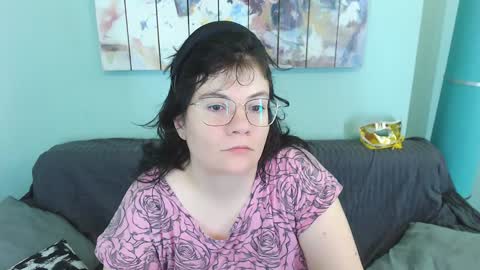 Snapshot of everly_rays chatting on 01.29.25 Everly online show from 01.29.25