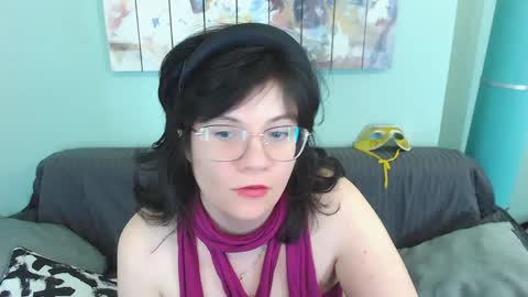 Snapshot of everly_rays chatting on 02.03.25 Everly online show from 02.03.25