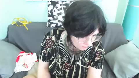 Snapshot of everly_rays chatting on 03.06.25 Everly online show from 03.06.25
