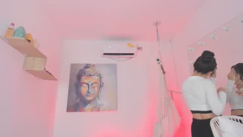 Sophia online show from 12.17.24