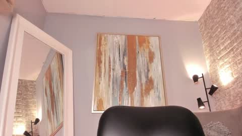 Sophia online show from 01.16.25