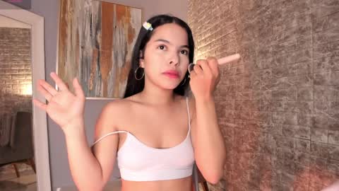 Sophia online show from 02.04.25