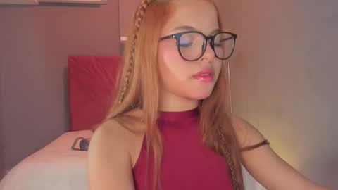 Sophia online show from 09.08.25