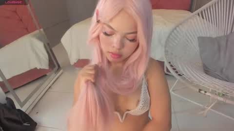 Sophia online show from 09.12.25