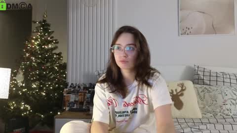 evi_woow online show from 01.09.25