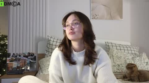 evi_woow online show from 01.12.25