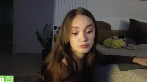 evi_woow online show from 10.11.25