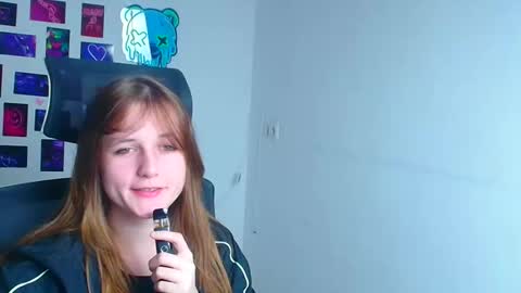 Evie online show from 12.17.25