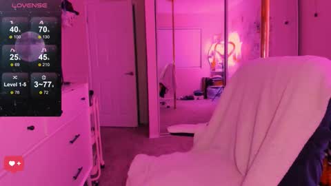 Evie Luna online show from 10.02.25