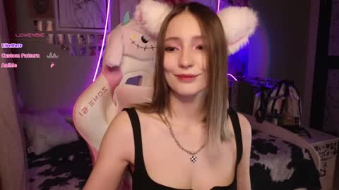 Evie online show from 04.04.26