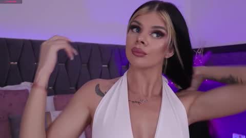 EvieeBliss online show from 03.21.26