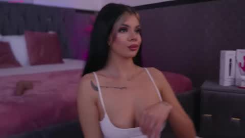 EvieeBliss online show from 03.26.26