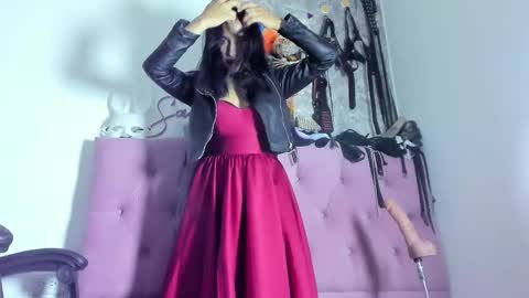 Snapshot of evil_sammy chatting on 11.14.25 Mistress Sammy online show from 11.14.25