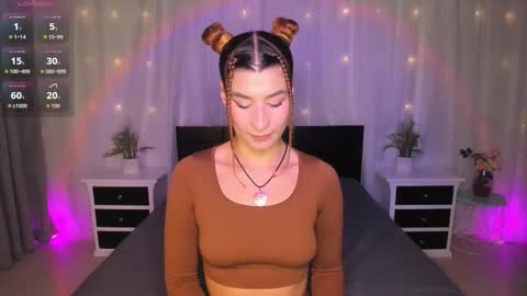 Evolet online show from 10.18.25