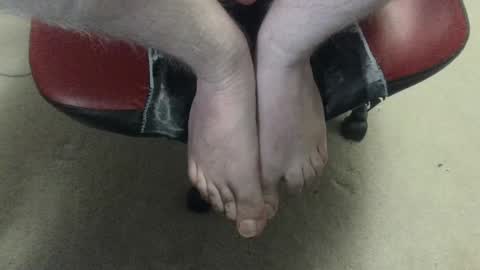 Snapshot of evolite_ chatting on 12.27.24 evolite_ online show from 12.27.24