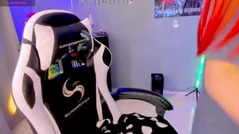 Snapshot of evva_foxxy chatting on 02.10.25 evva_foxxy online show from 02.10.25