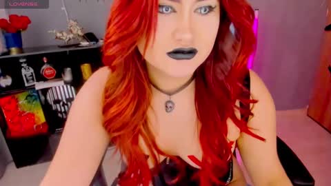 Snapshot of evva_foxxy chatting on 02.26.25 evva_foxxy online show from 02.26.25