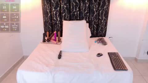 evvaa_moon online show from 06.03.26