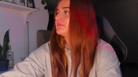 EVY online show from 02.12.26