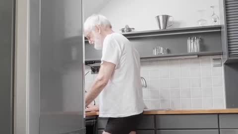 Naaktloper online show from 04.08.26