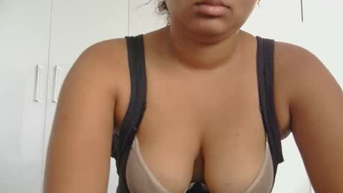 courtney online show from 12.18.25