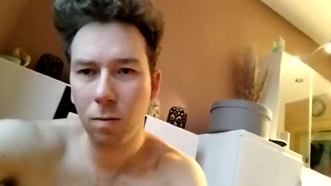 Snapshot of excuteboy chatting on 02.19.26 Excuteboy online show from 02.19.26