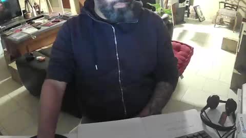 Gio online show from 11.17.25